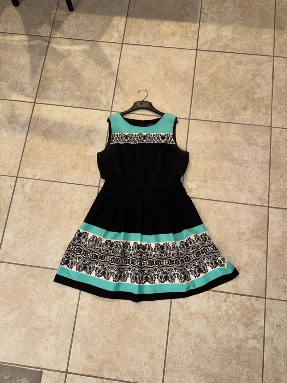 Tahari Vintage OG Sleeveless Black Teal Blue White Dress